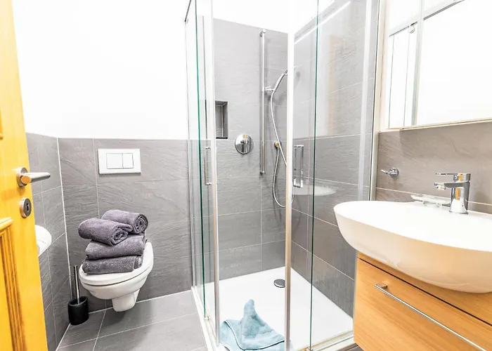 B21 By Interhome Lejlighed Leukerbad